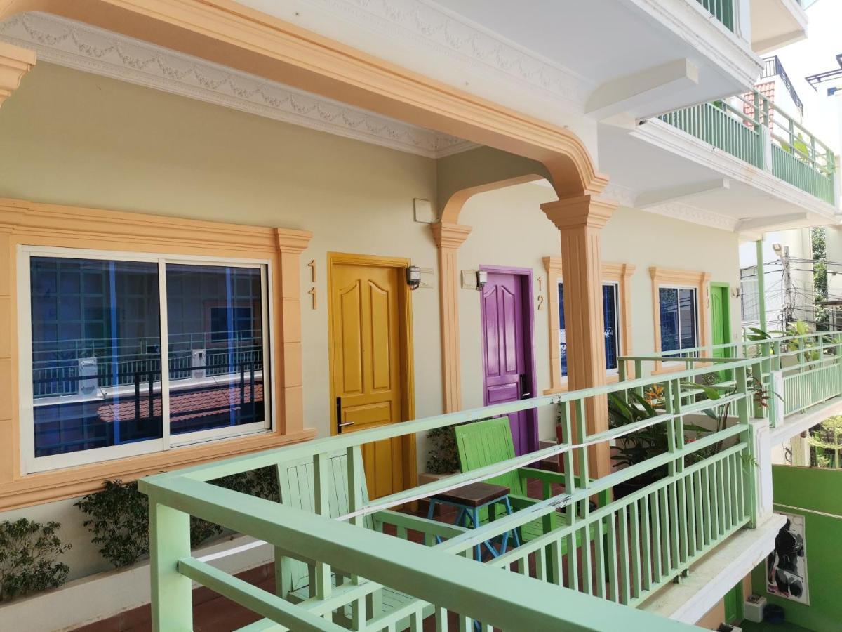 The Funky Village (Adults Only) Siem Reap Exterior photo